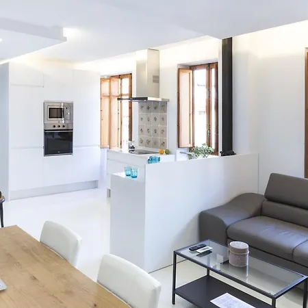 Downtown Apartment